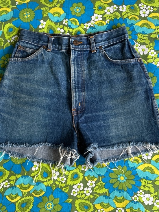 chic Pants - Vintage CHIC Denim 70s 80s Blue cut off Jean Shorts size 10